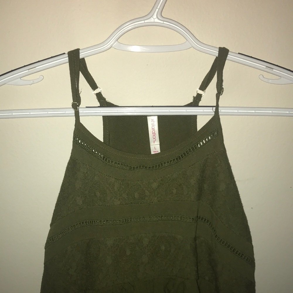 Green flowy top!